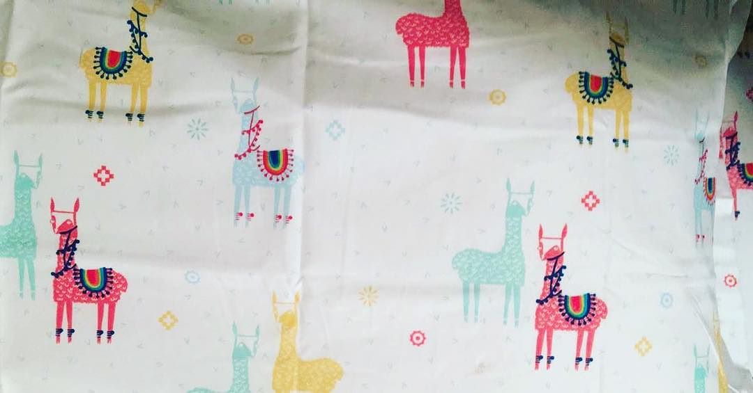 Llama Sheet Set (Twin) White Pillowfort Target