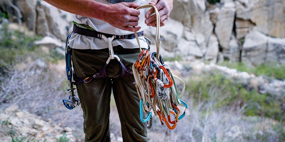 Gear Checklist: Trad Climbing Equipment