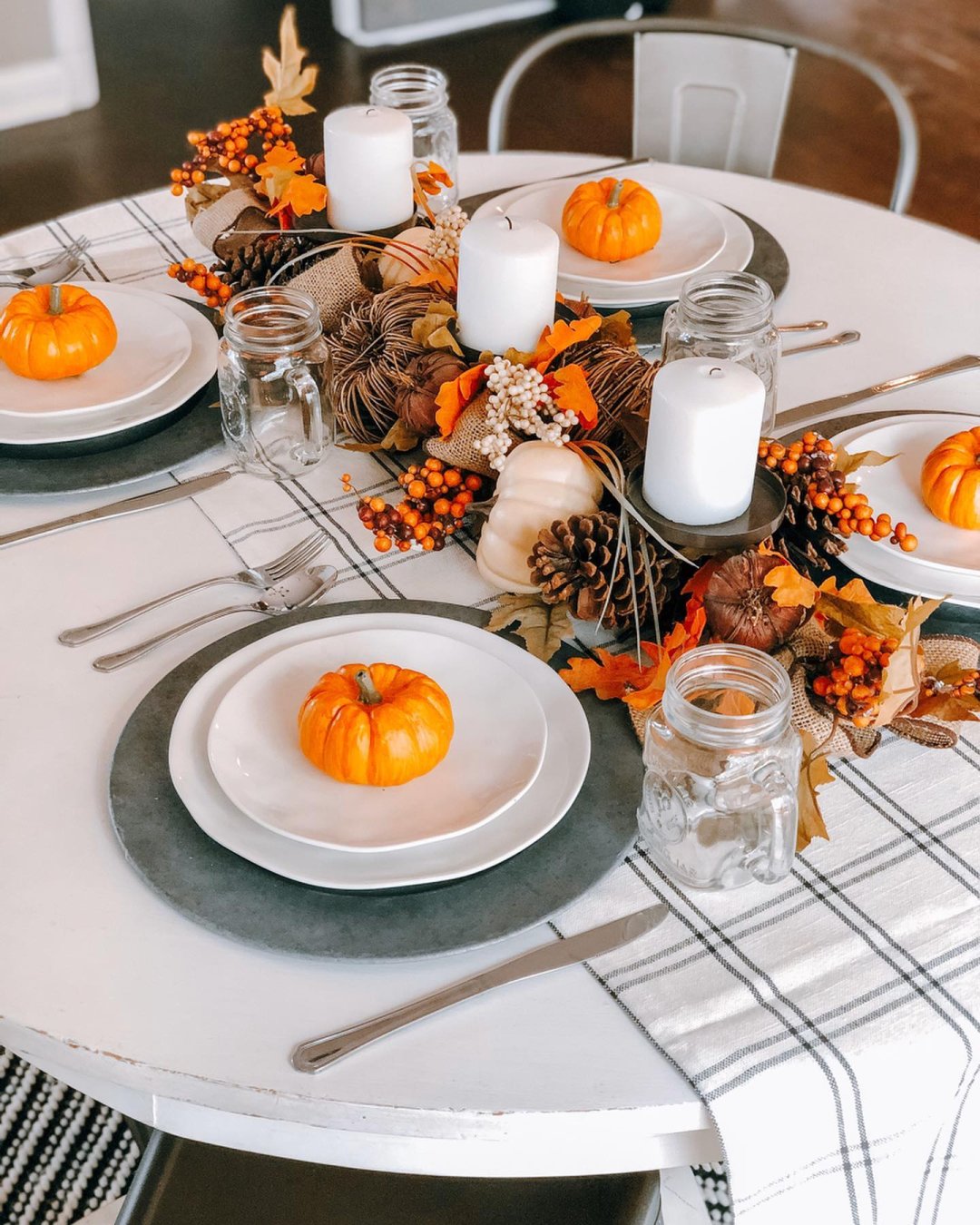 5 Tips for Hosting During the Holidays — Half Full