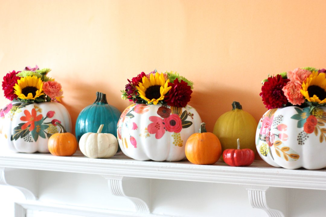 DIY Floral Pumpkin Vases | The Pretty Life Girls