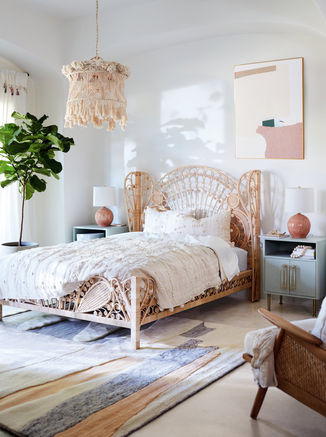 How It S Done Arranging The Perfect Bedroom Anthropologie