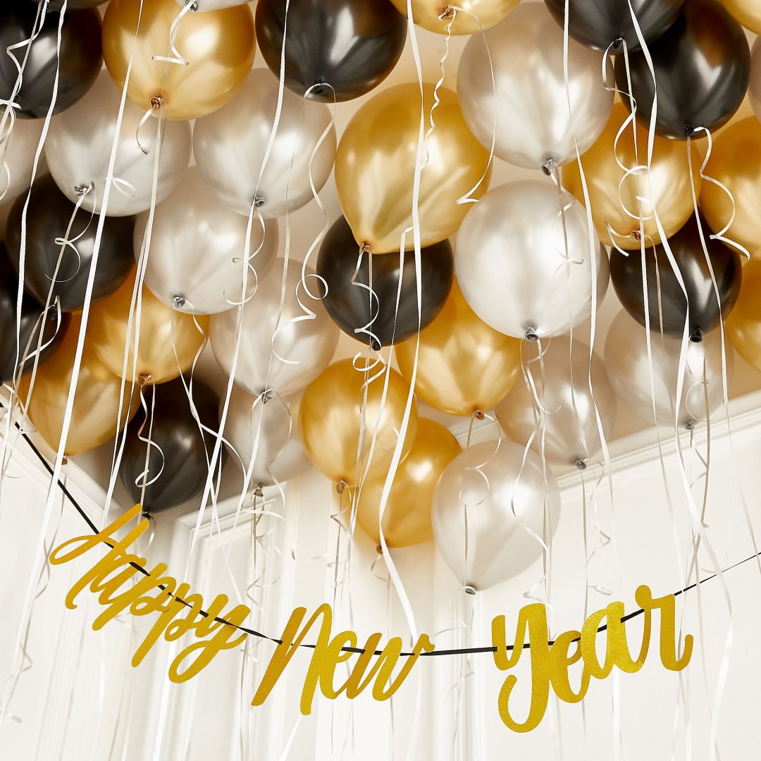8 New Year S Eve Balloon Photo Op Ideas Party City