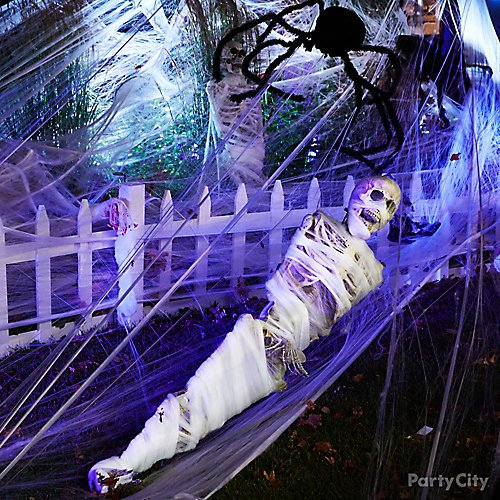 12 Best Outdoor Halloween Decoration Ideas For 2019 Party City