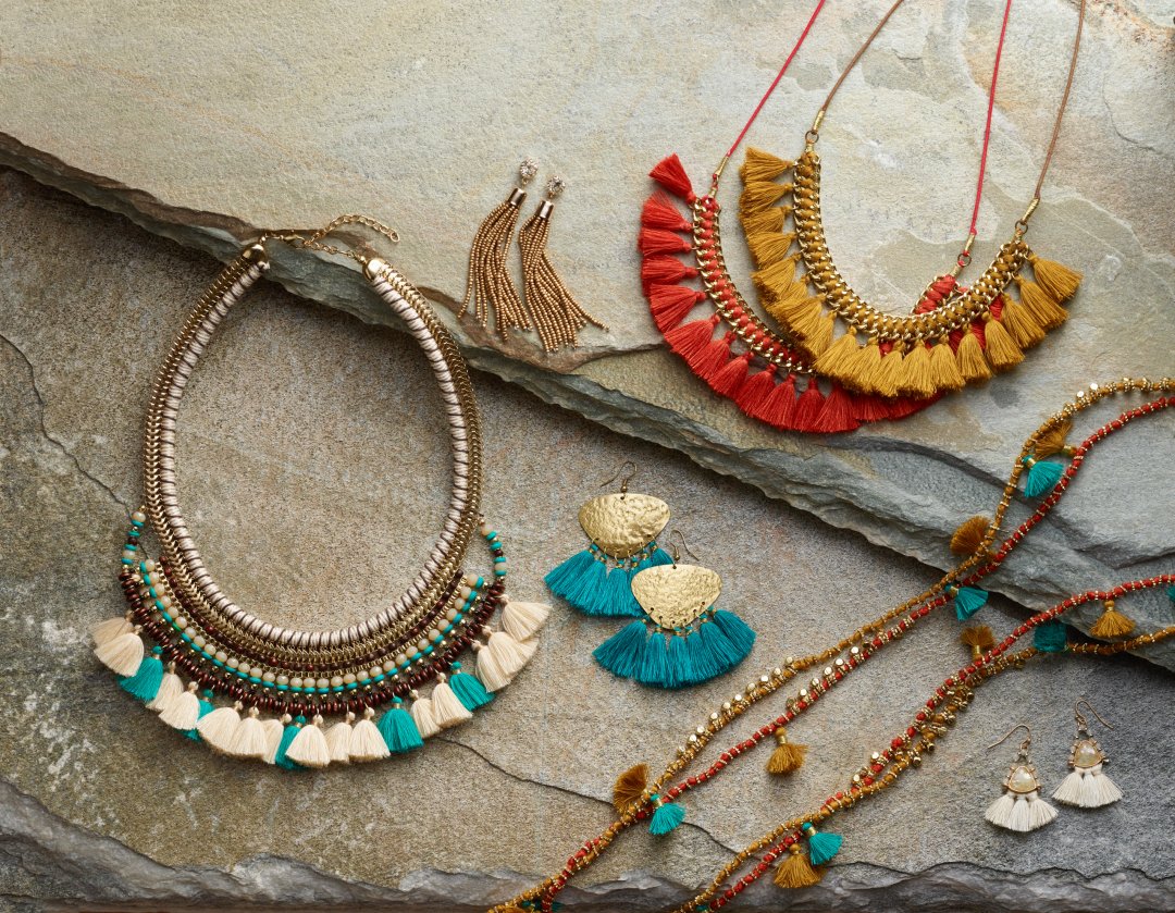 4 Jewelry Color Trends That Are So Hue