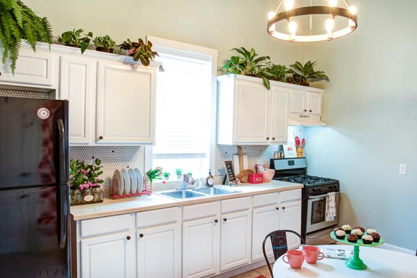 DIY Wallpapered Kitchen Makeover : The Weekender | East Coast Creative