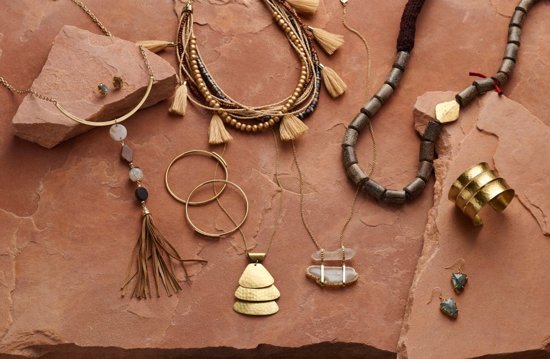 4 Jewelry Color Trends That Are So Hue