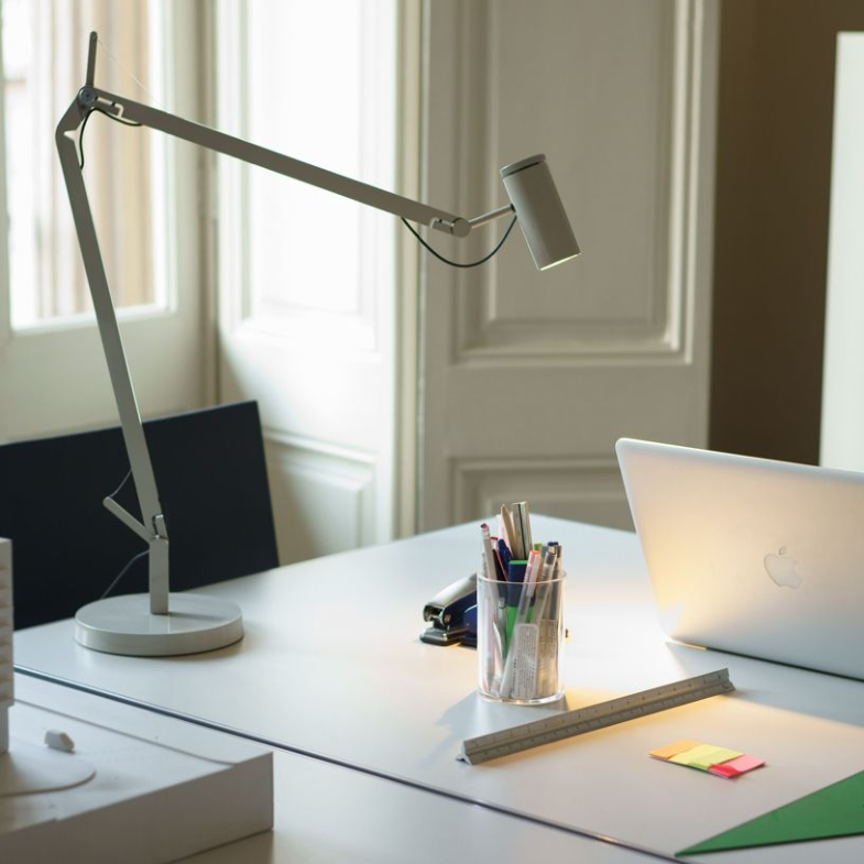 Top 17 Modern Desk Lamp Designs Ylighting Ideas