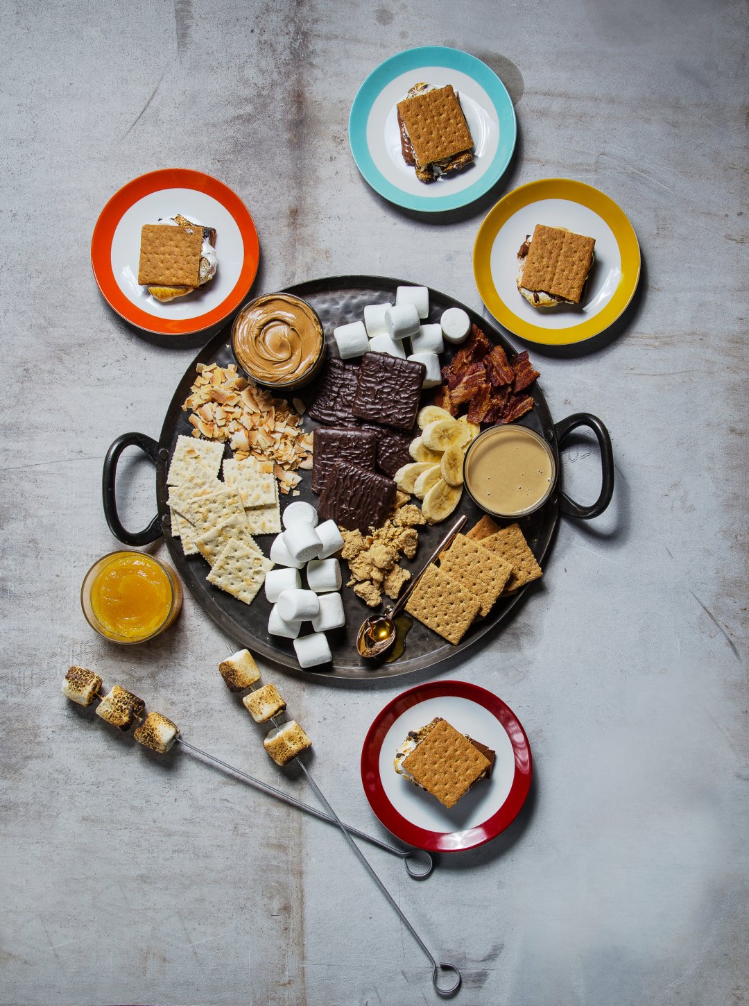 How to Make S'mores at Home | Crate and Barrel Blog