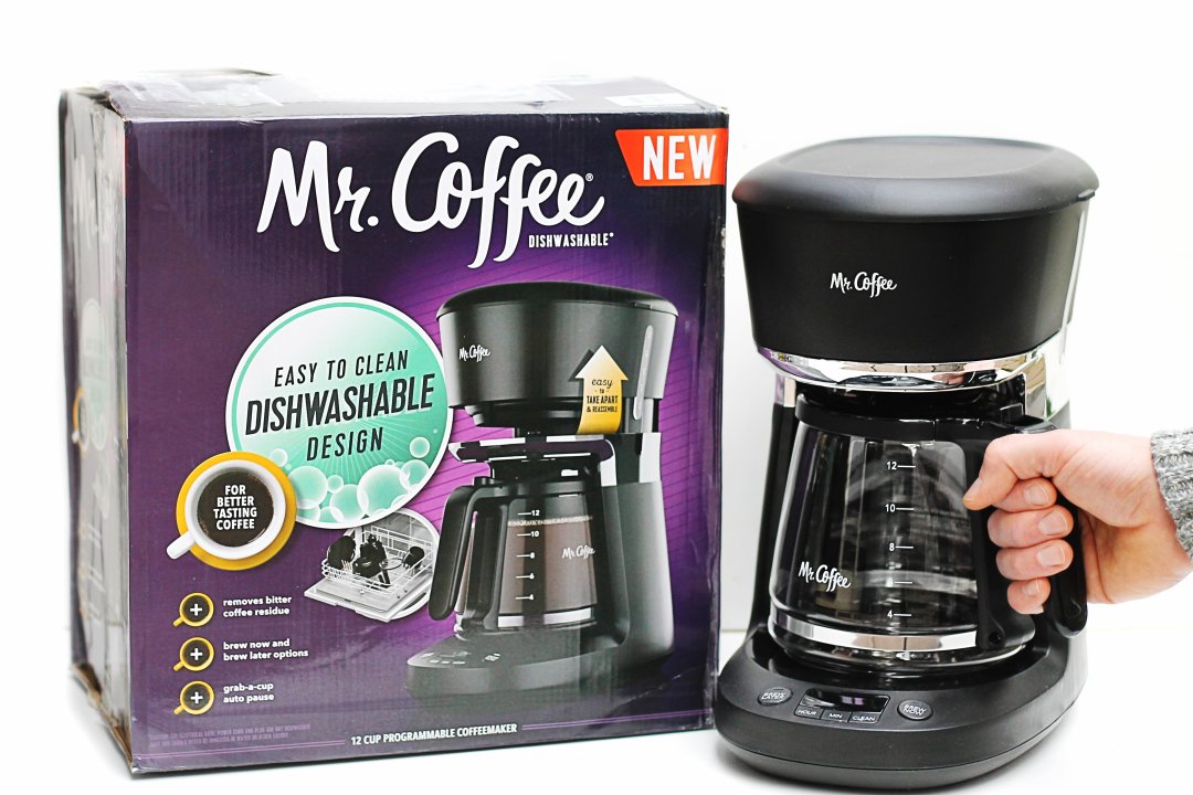 Mr. Coffee Coffeemaker with Dishwashable Design 