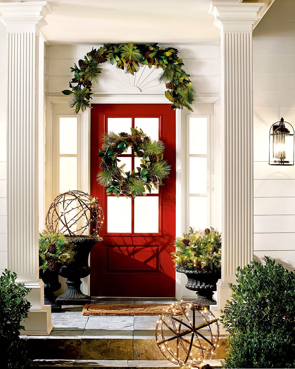 Large Wreath Or Small Wreath How To Choose How To Decorate