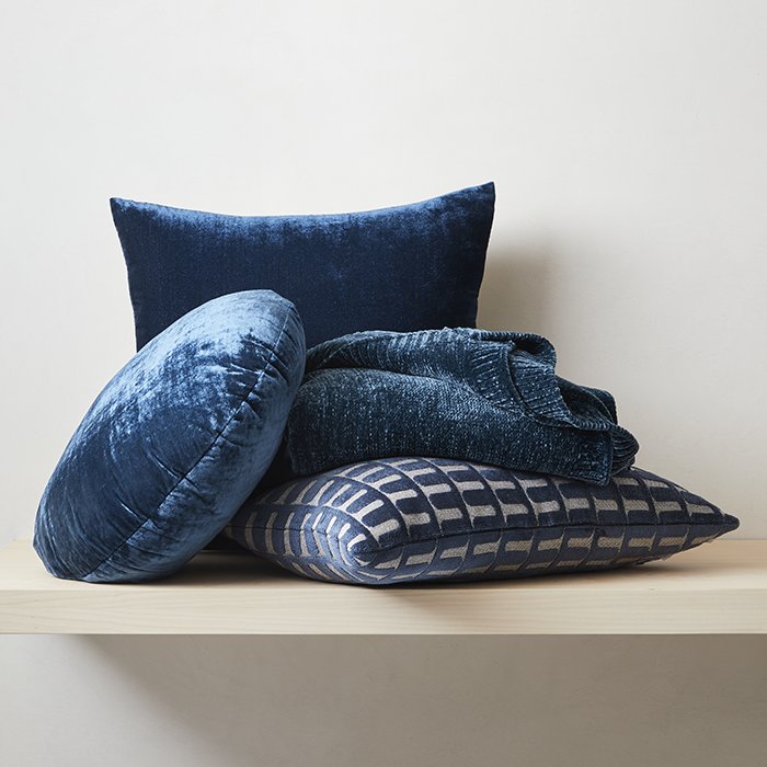 West elm outlet outdoor pillows