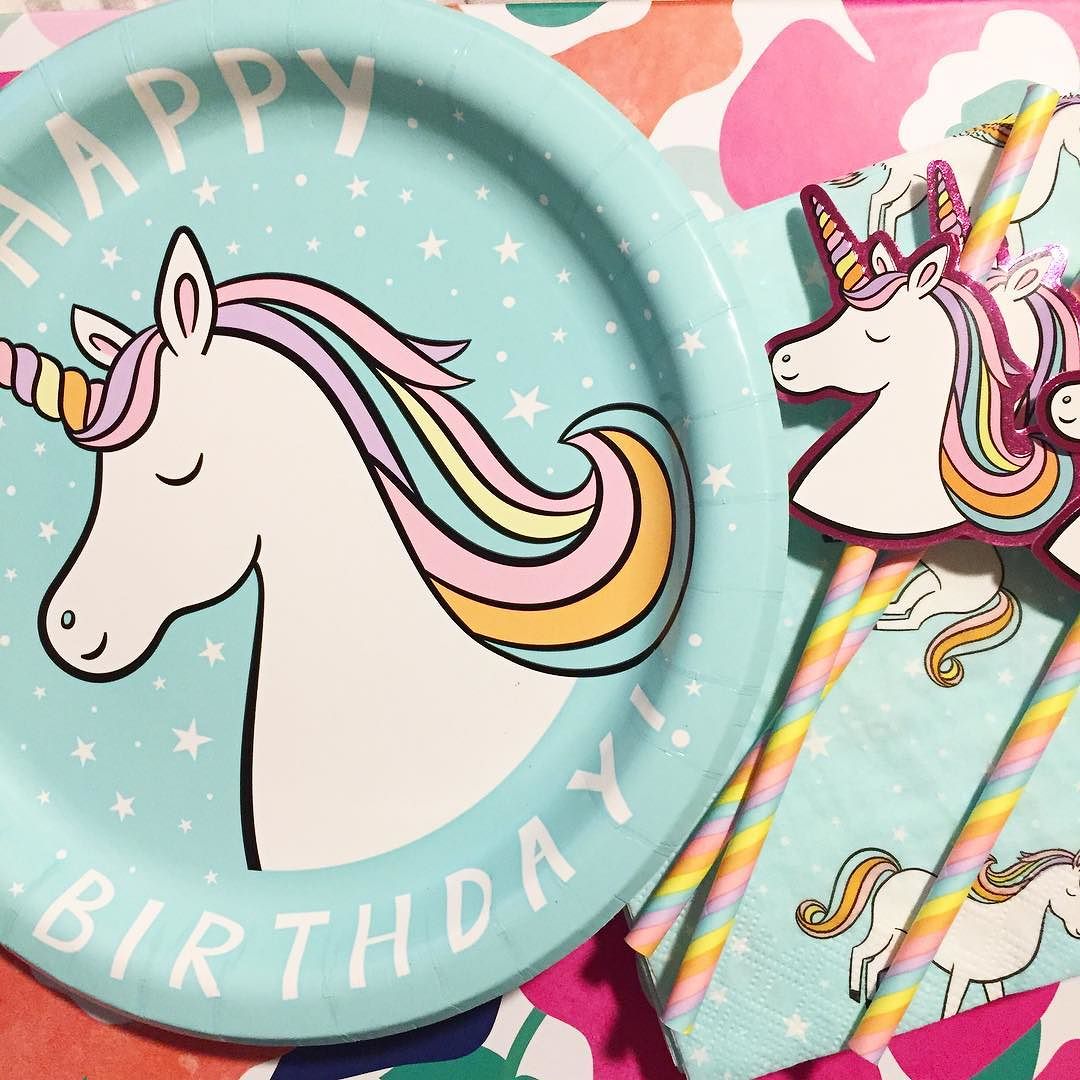 10 ct Happy Birthday Unicorn Disposable Plates Spritz 