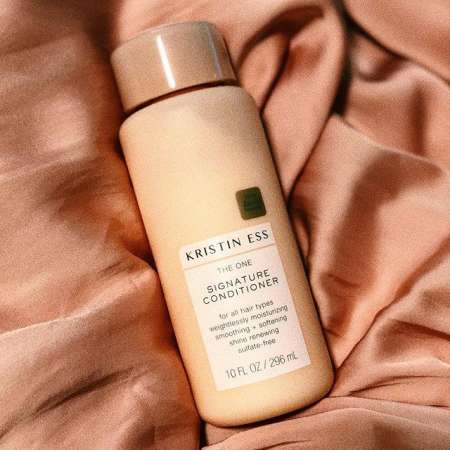 instagram post by putitonmyface