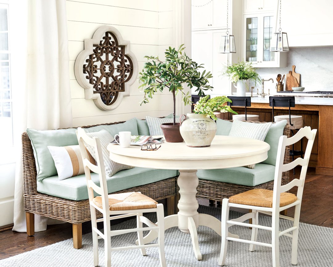 Best Breakfast Nook Ideas for a Small Kitchen   How to Decorate