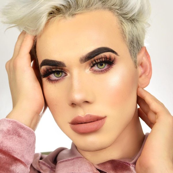 Under Eye Concealer Makeup To Hide Dark Circles Too Faced