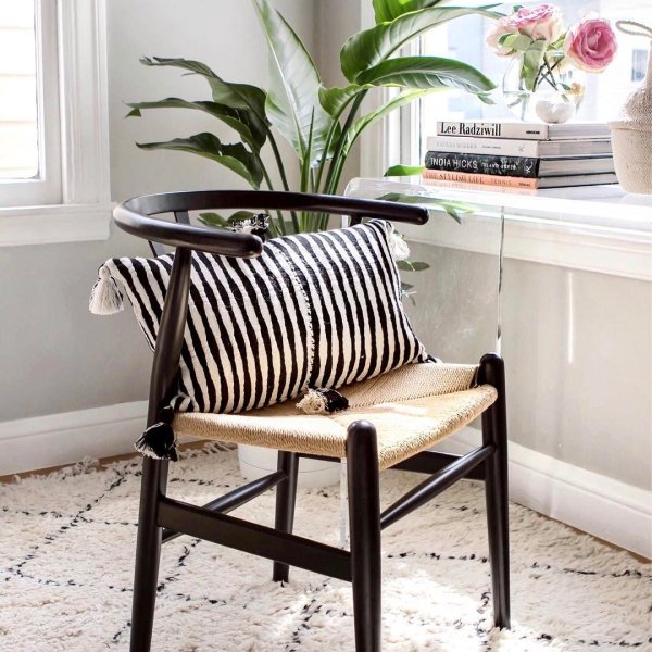 New favorite from @onekingslane's tassel and fringe shop 〰 #myOKLobsession http://liketk.it/2qWus #BoCapartment