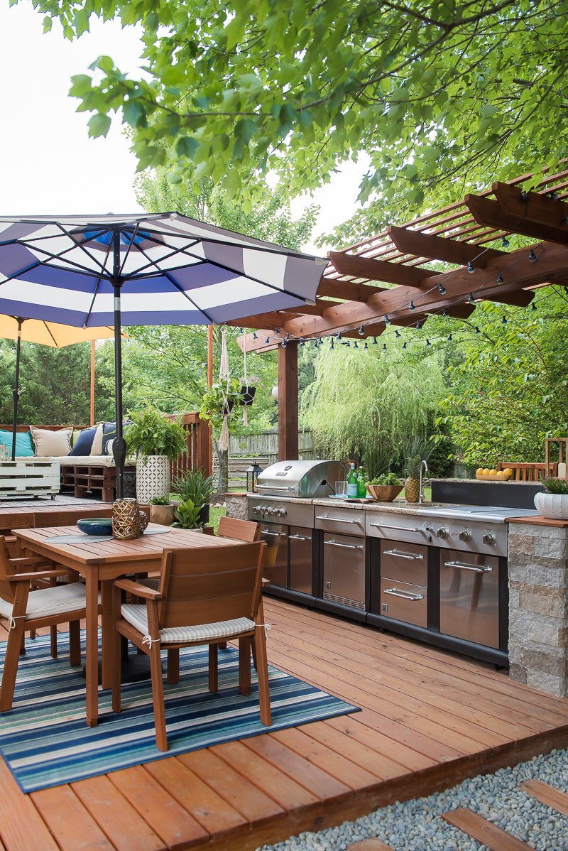 AMAZING OUTDOOR KITCHEN YOU WANT TO SEE