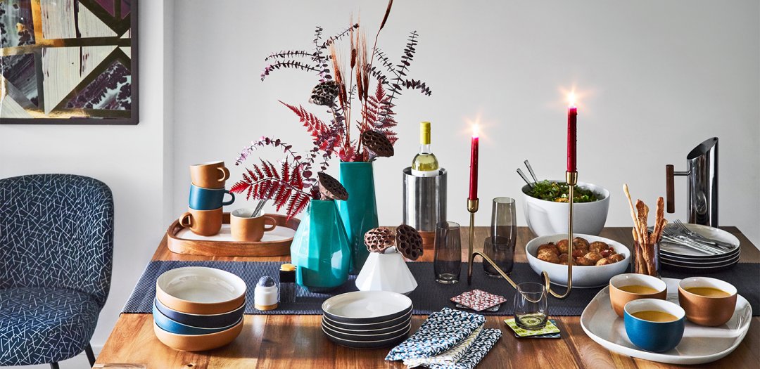 West elm outlet table setting