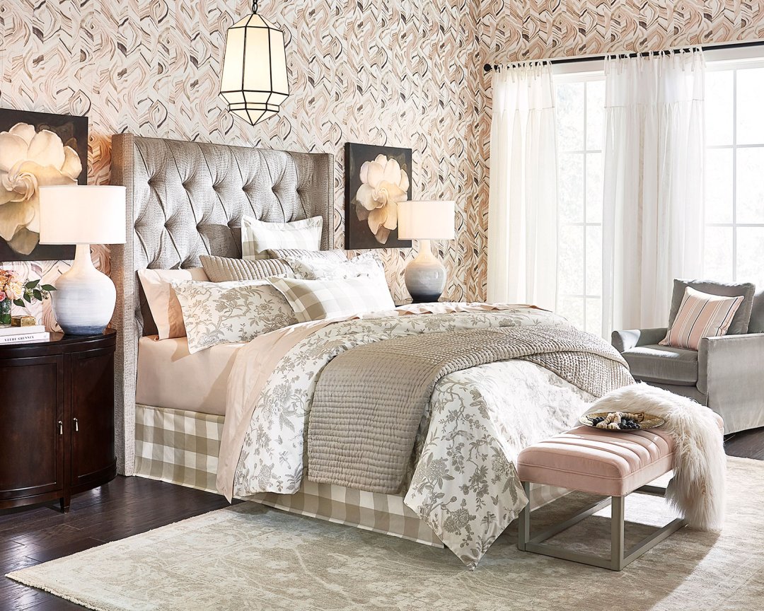 How To Mix And Match Patterned Bedding How To Decorate