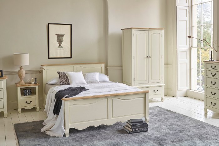 Cotswold Inspired Interiors & Furniture by Oak Furnitureland | The Oak ...