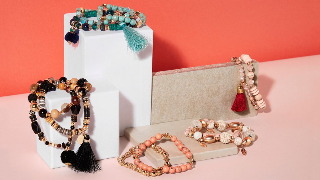 How to Wear Stacking Bracelets - The Accessorize Blog