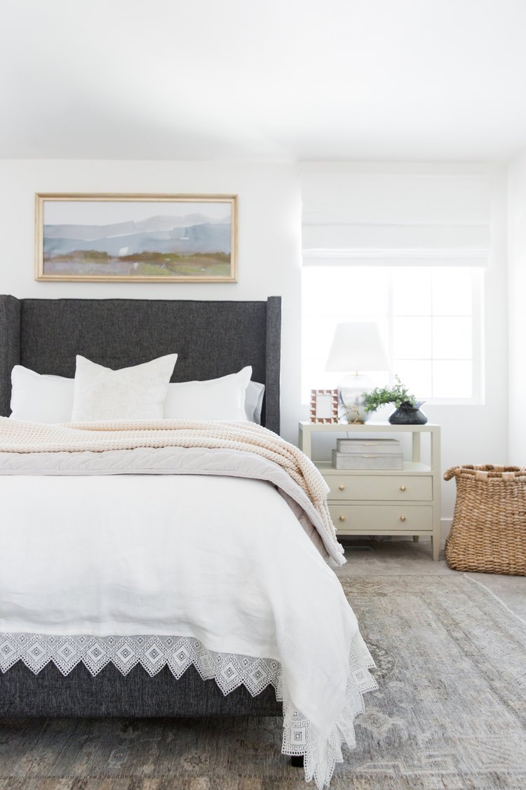 3 Foolproof Ways To Style A Bed