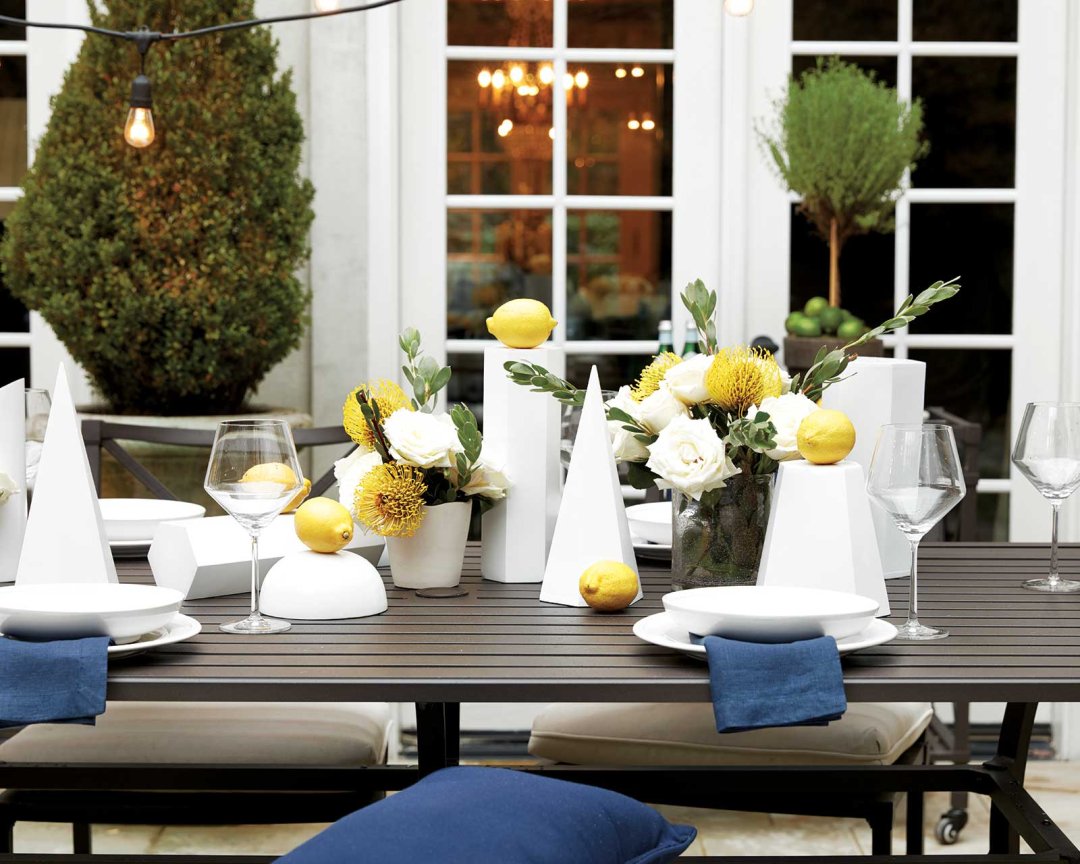 Creative Outdoor Tabletop Decorating Ideas To Transform Your Patio