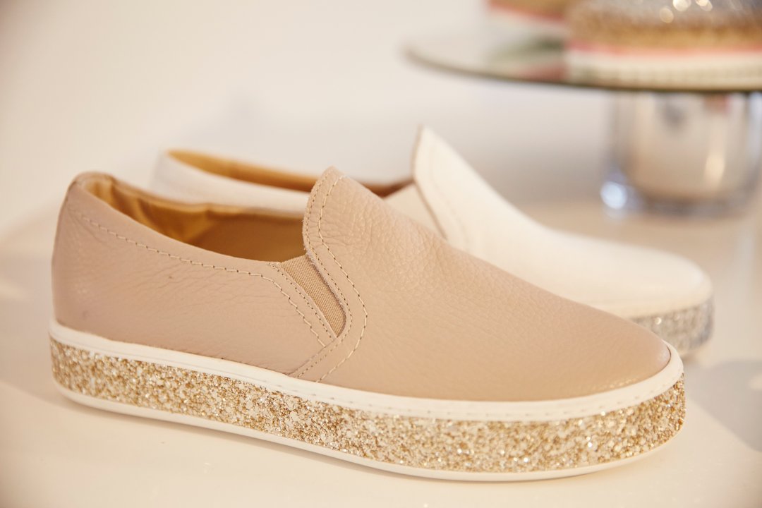 dune white flats
