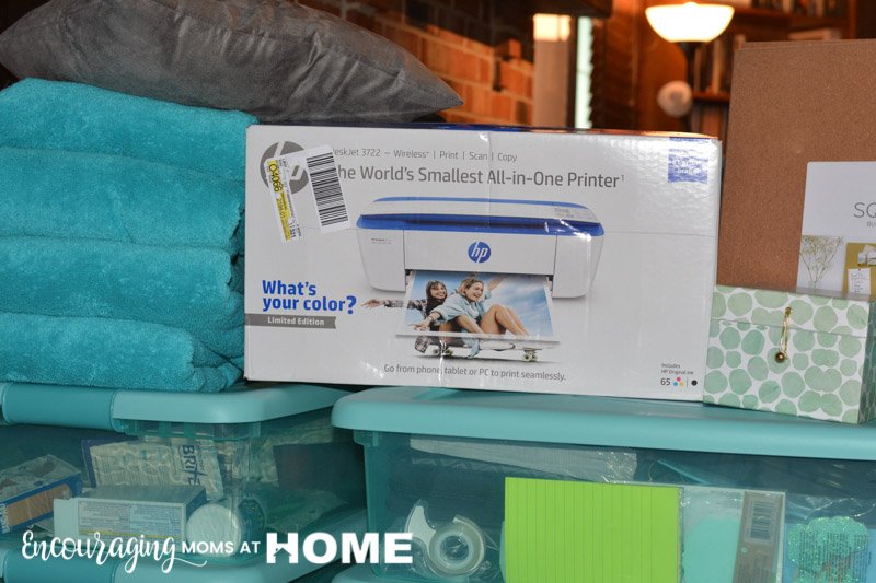 Easy Ways to Organize and Decorate Your Dorm Room with a Printer