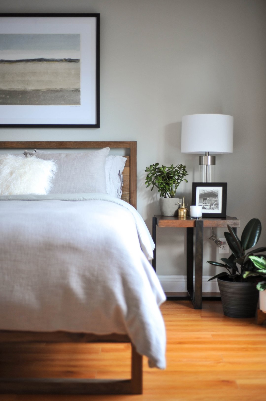 White and Wood Master Bedroom Ideas